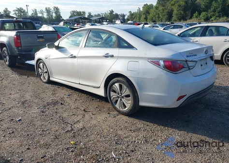 2013 Hyundai Sonata Hybrid Limited z USA, uszkodzony, nr VIN KMHEC4A47DA092256
